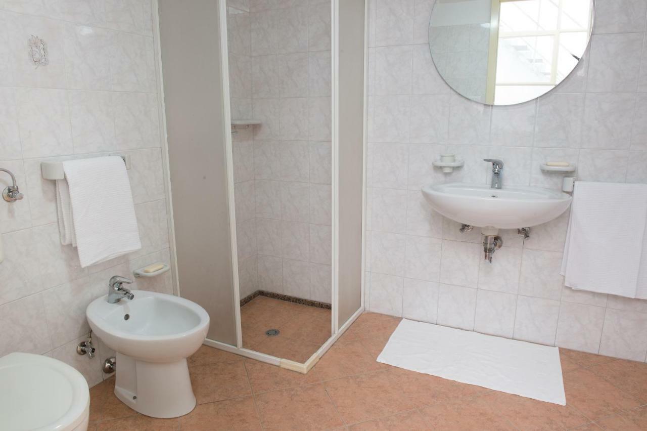 B&B Pozzi Dolci Aradeo Exterior foto